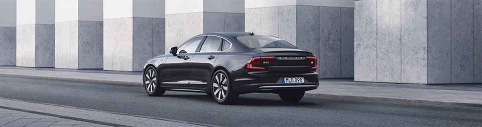 2023 Volvo S90 Recharge Exterior