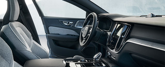 2024 Volvo S60 Recharge Interior