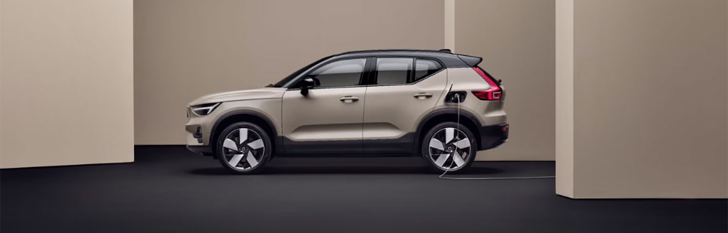 2025 Volvo EX40 Exterior