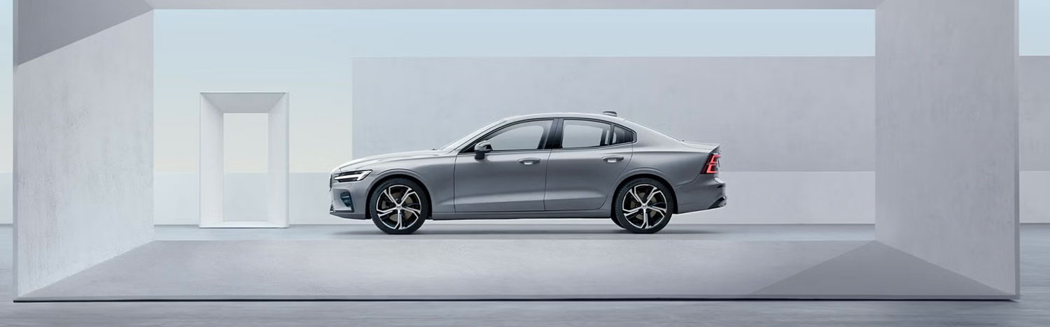 2025 Volvo S60 Exterior