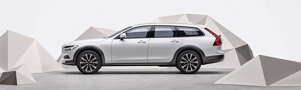 2025 Volvo V90 Cross Country Exterior