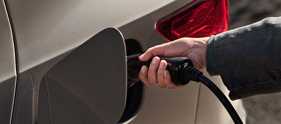 Image: Volvo Cars Introduces Plug & Charge Functionality for EX90 and EX60 in the United States